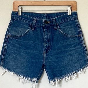LAST CHANCE 😍 Vintage Rustler Cut-off Denim Blue Shorts 29